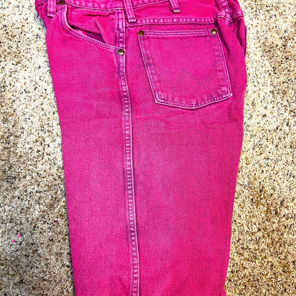 Women’s Vintage Wrangler Jeans.